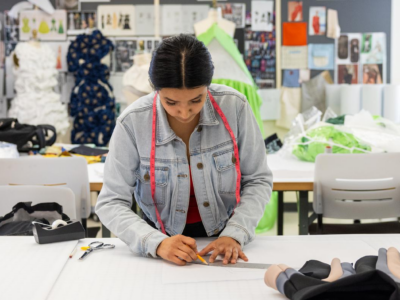 Degree in Fashion Design: The Ultimate Guide to Building a Creative Career